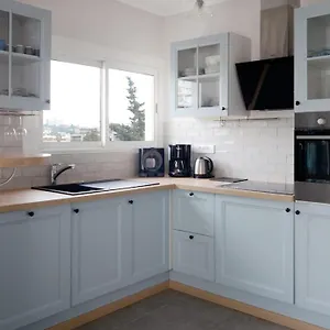 https://2bdr-reine-astrid.fr-provencehotel.com